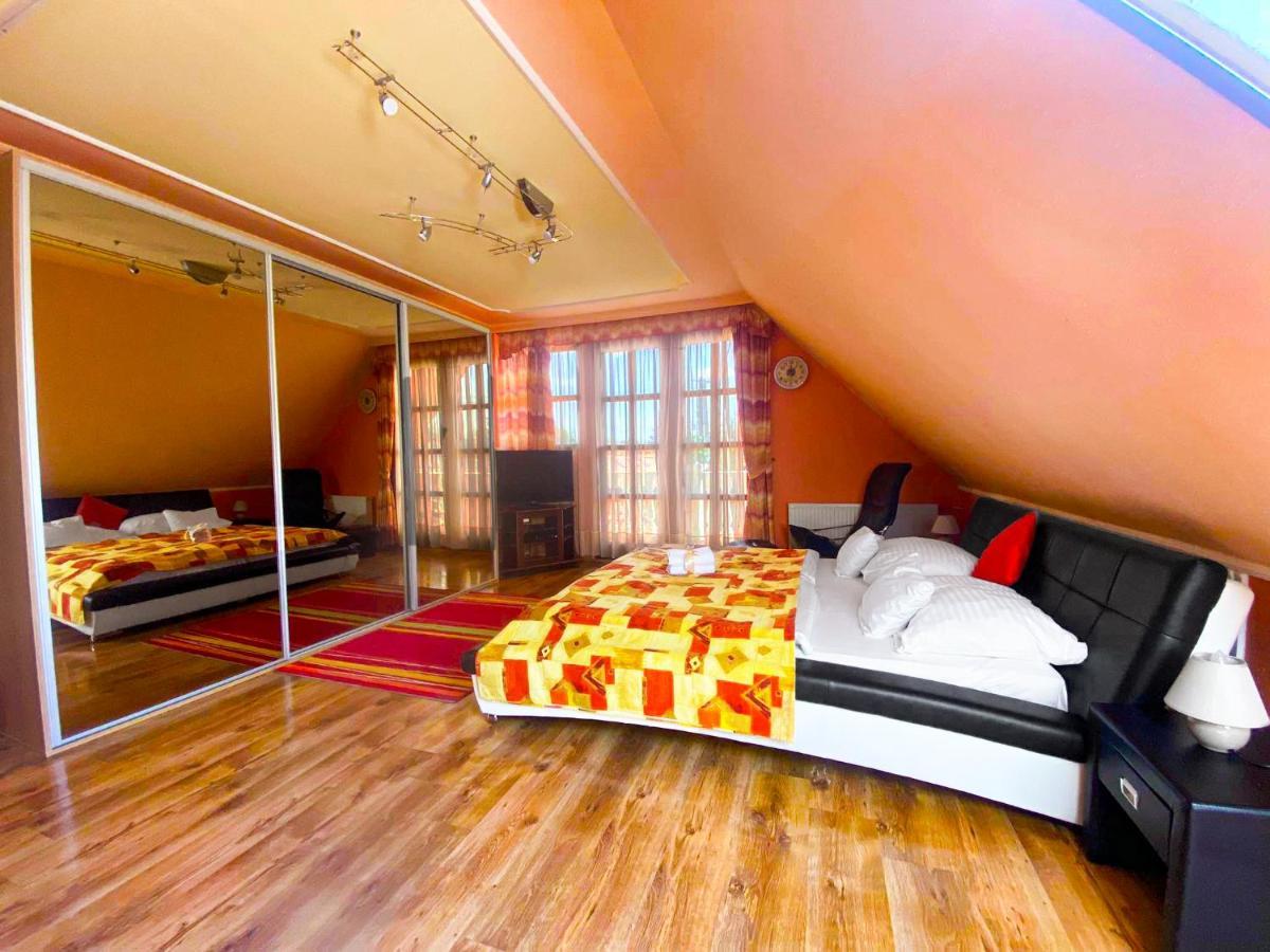 Bajor Panzio Buek-Buekfuerdo, Adults Friendly 12 Plus Exterior photo